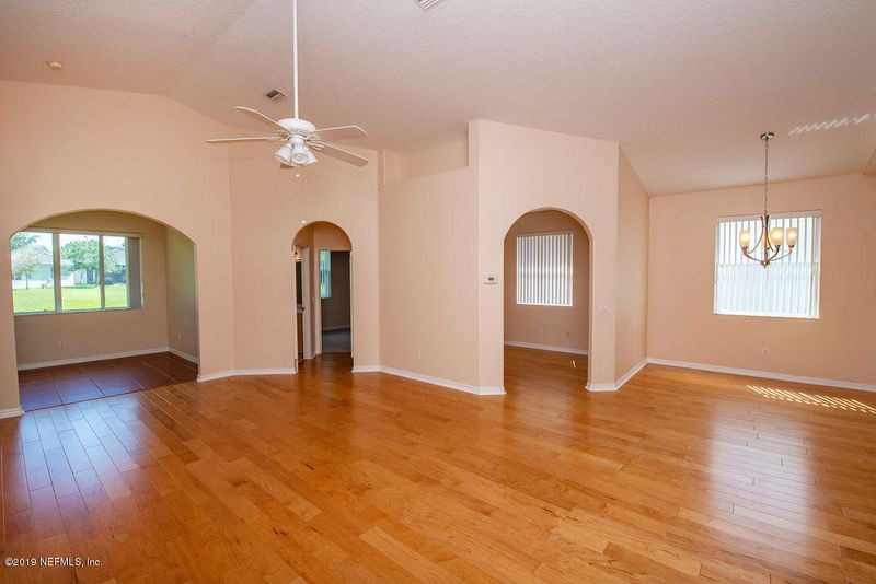 948 Ridgewood Ln, St Augustine, FL 32086
