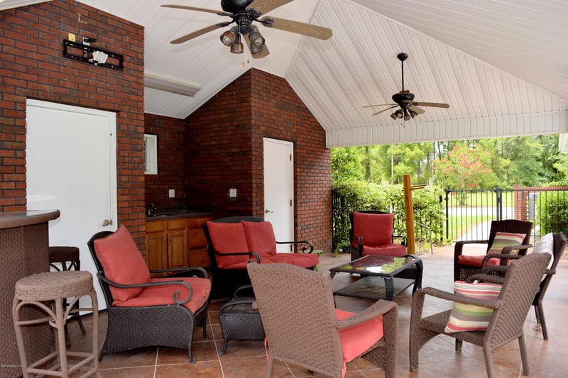 949 Limousine Ln, Bryceville, FL 32009