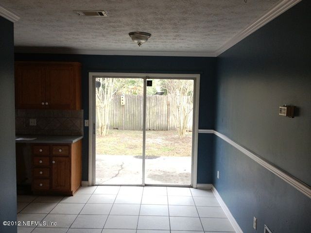 949 Stokes St, Jacksonville, FL 32221