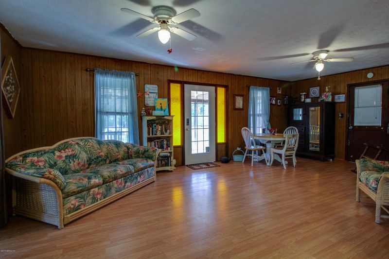 95055 Shady Acres Ln, Fernandina Beach, FL 32034