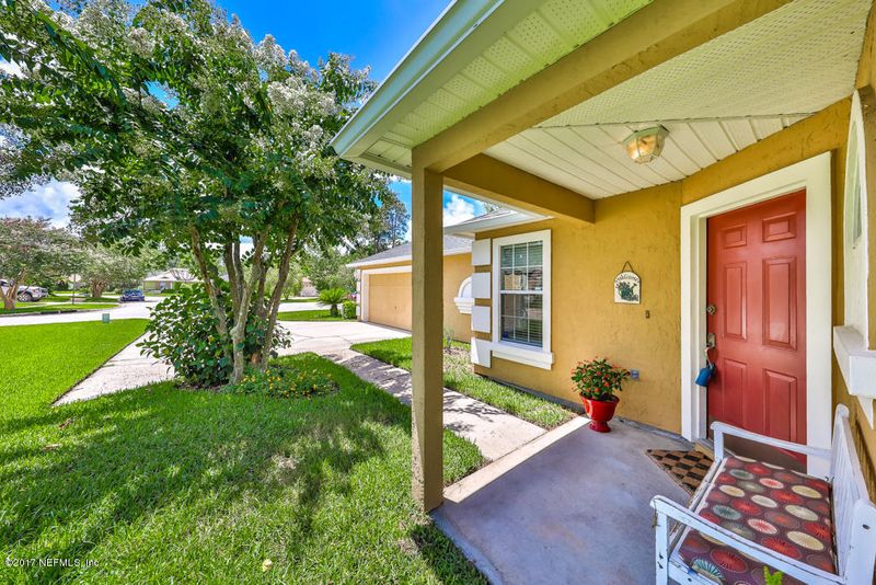9513 Thornaby Ln, Jacksonville, FL 32256