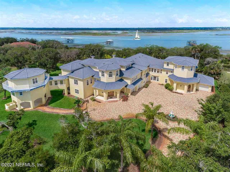 953 N Griffin Shores Dr, St Augustine, FL 32080