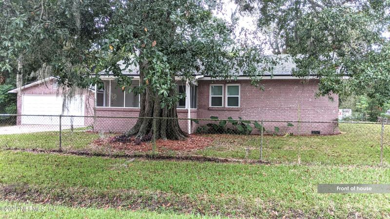 954 Odessa Dr E, Jacksonville, FL 32254