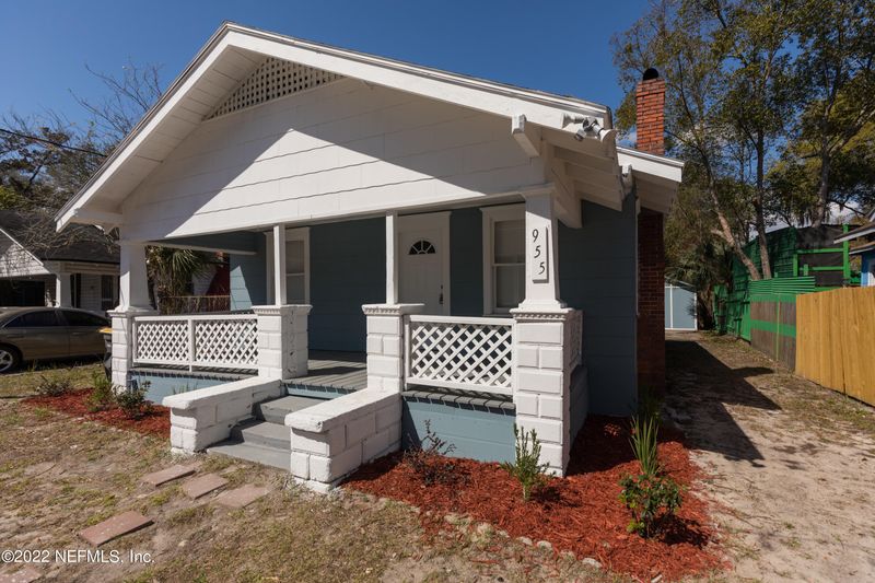 955 Dorchester St, Jacksonville, FL 32208