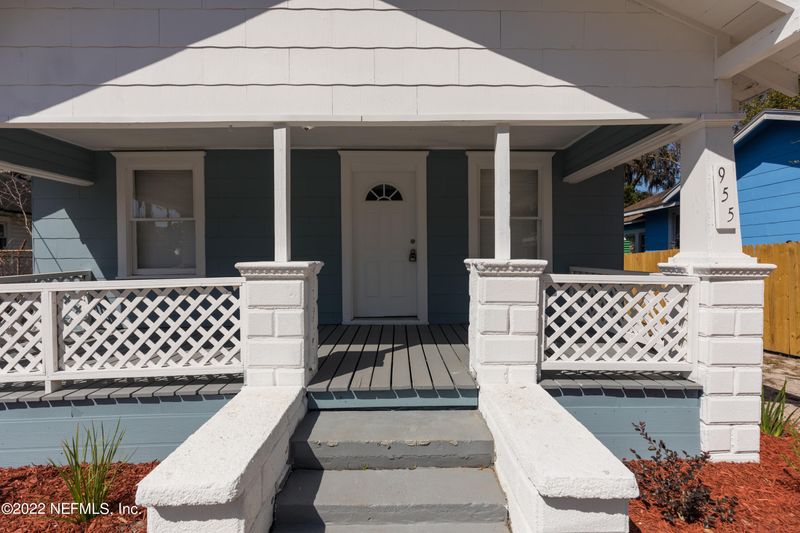 955 Dorchester St, Jacksonville, FL 32208
