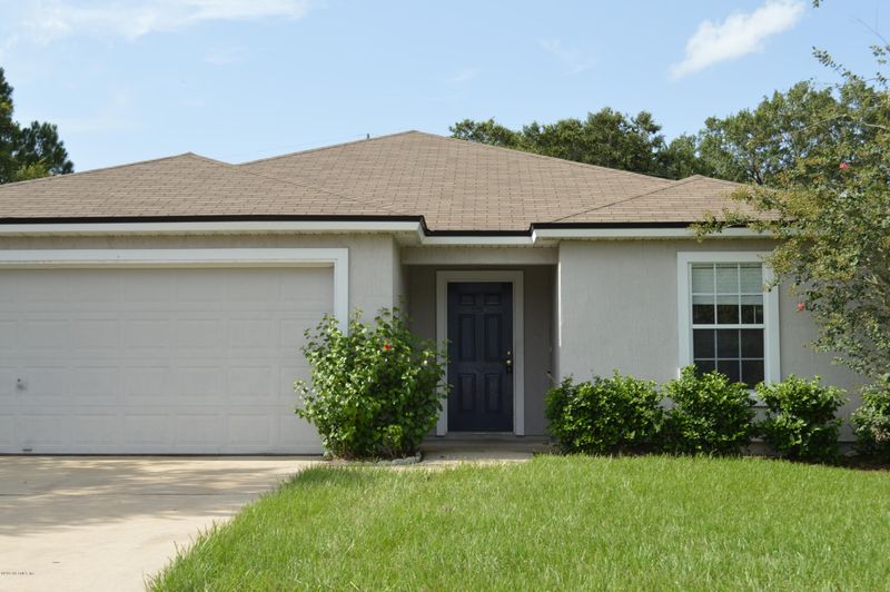 9556 Watershed Dr N, Jacksonville, FL 32220