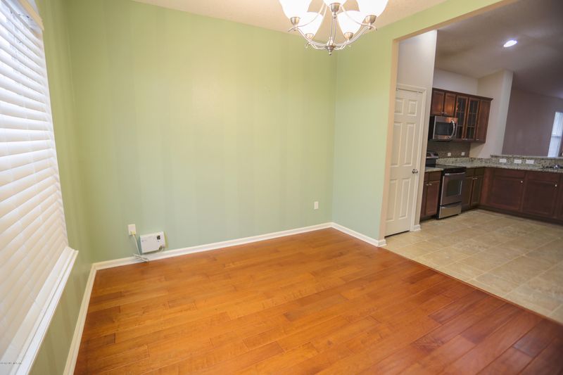 9565 Bembridge Mill Dr, Jacksonville, FL 32244