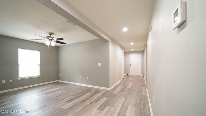 9568 Abby Glen Cir, Jacksonville, FL 32257