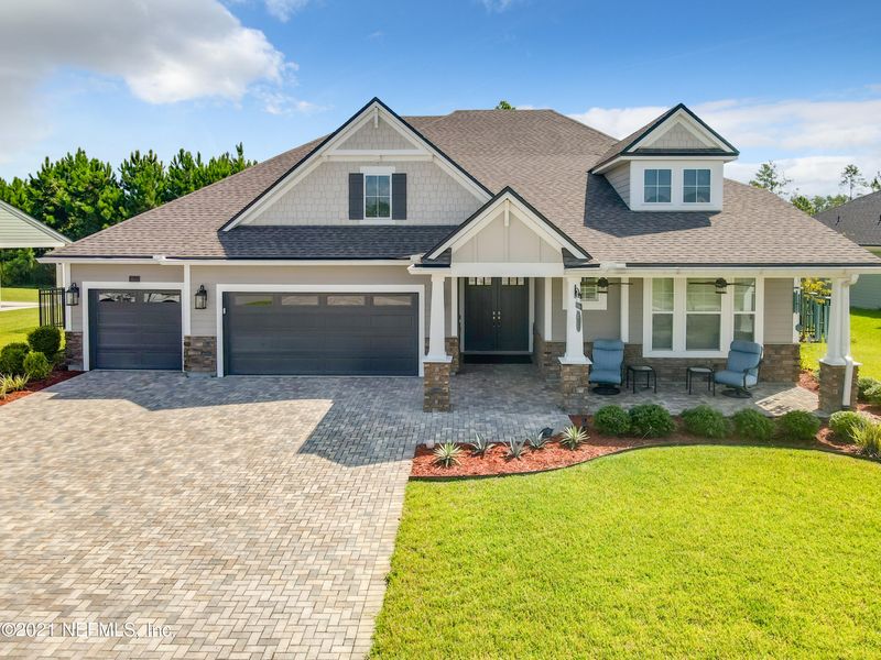 957 Glenneyre Cir, St Augustine, FL 32092