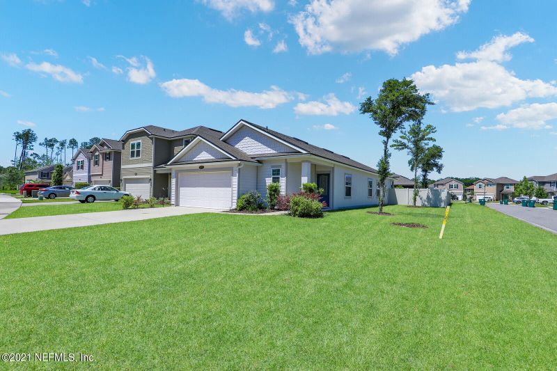 9578 Egrets Landing Dr, Jacksonville, FL 32257