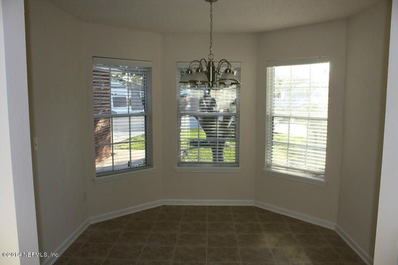 9591 Stratham Ct, Jacksonville, FL 32244