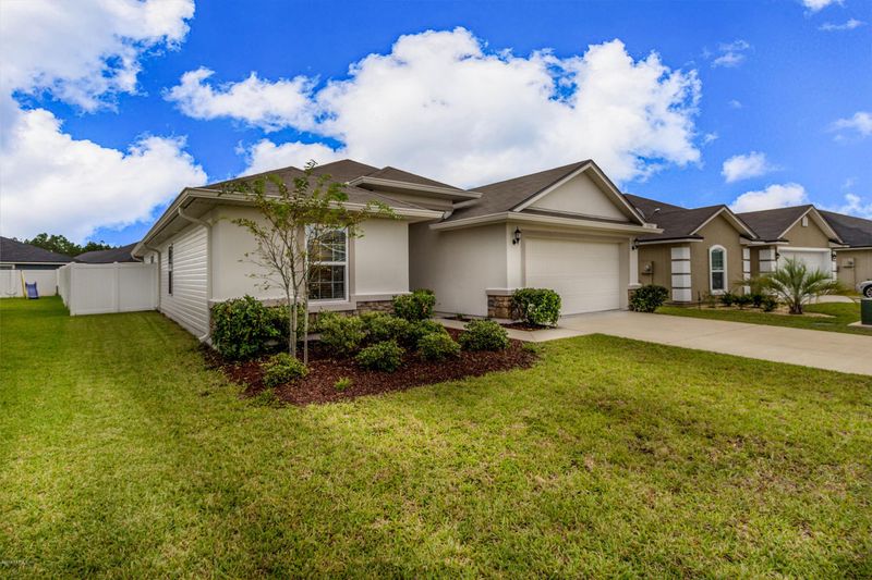 95926 Graylon Dr, Yulee, FL 32097