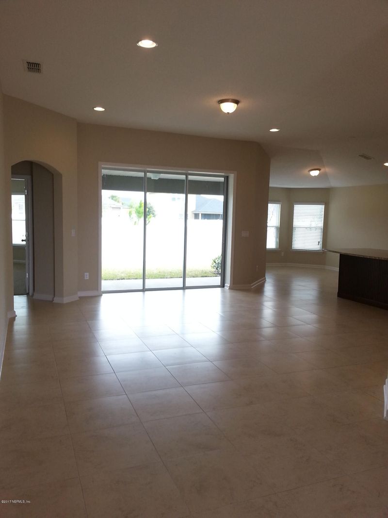 96009 Shallowtail Dr, Yulee, FL 32097