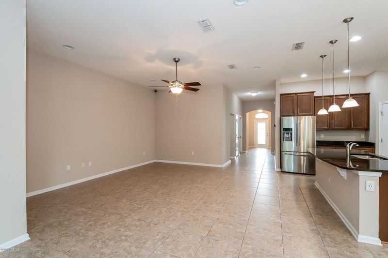 96045 Out Creek Way, Yulee, FL 32097
