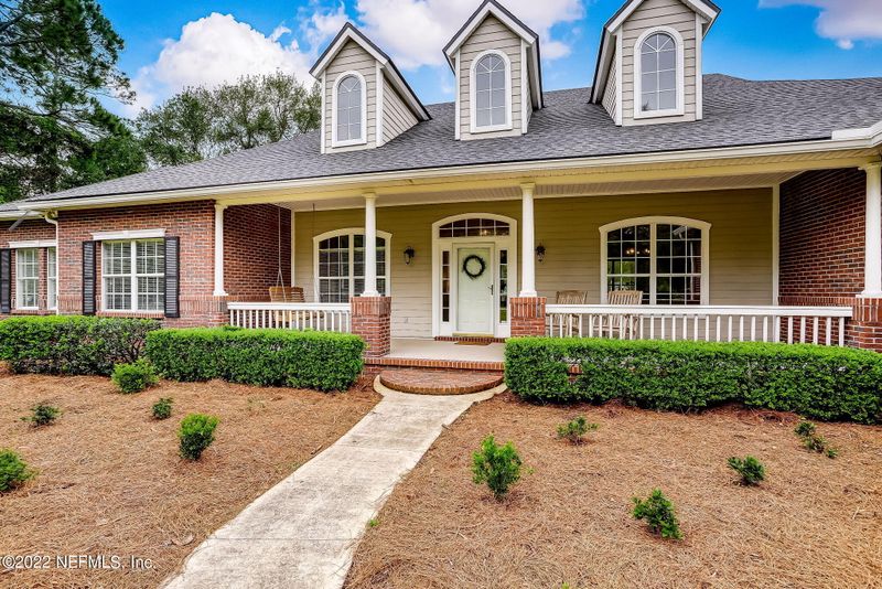 96082 Estate Dr, Yulee, FL 32097