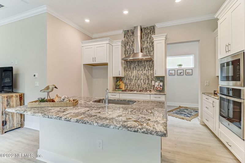 96111 Sylvester Dr, Fernandina Beach, FL 32034