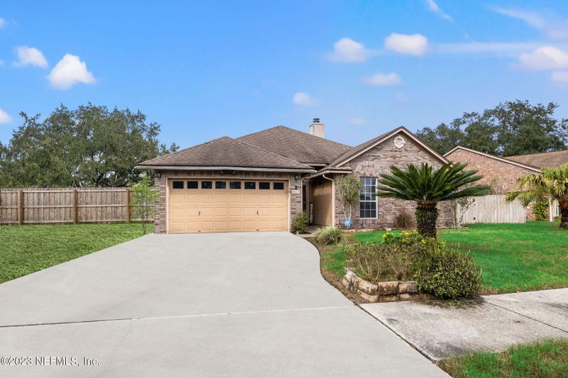 9617 Mayville Dr E, Jacksonville, FL 32222
