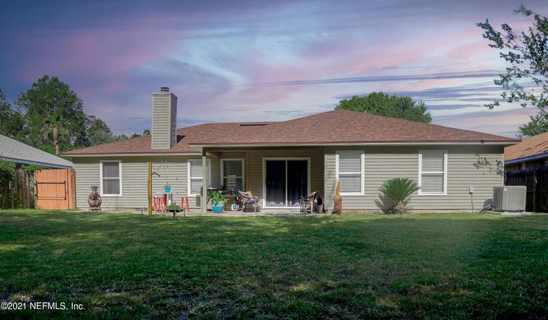 9637 Cedar Ridge Dr E, Jacksonville, FL 32221