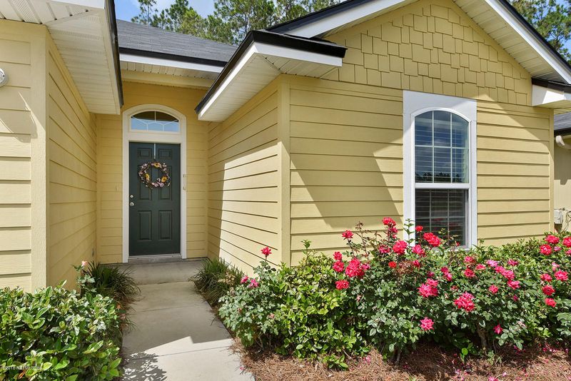 96425 Commodore Point Dr, Yulee, FL 32097