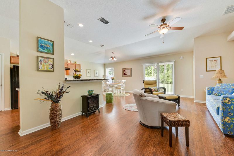 96425 Commodore Point Dr, Yulee, FL 32097