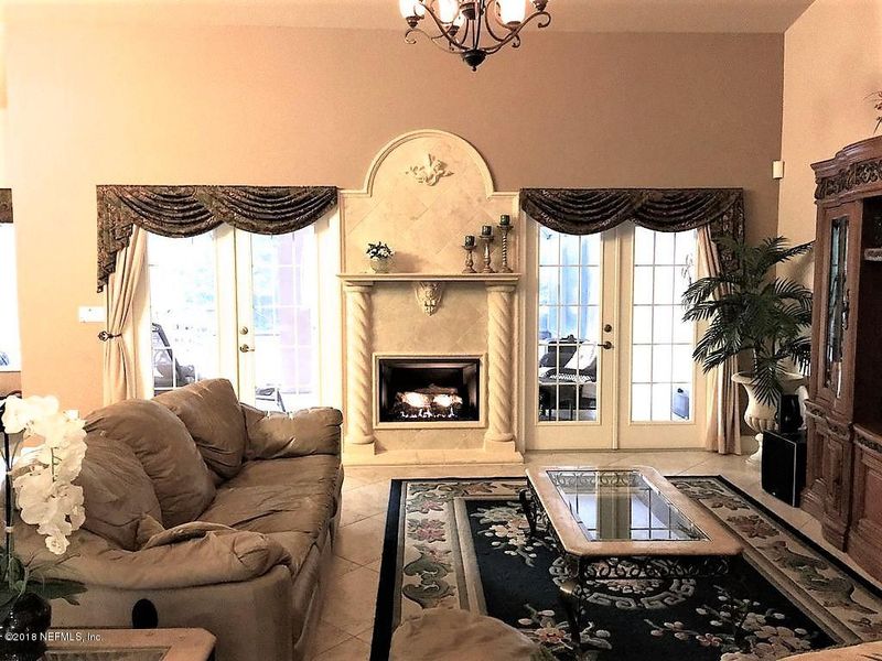 965 Highland Ave, Keystone Heights, FL 32656