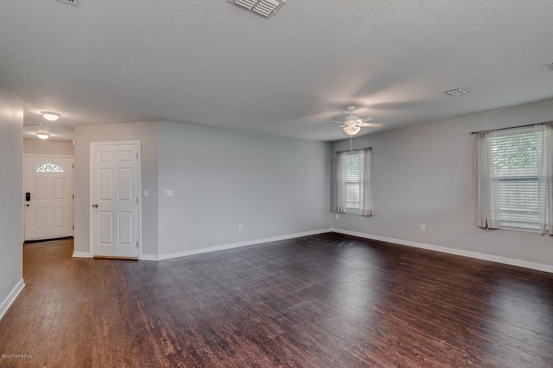 9680 Historic Kings Rd S, Jacksonville, FL 32257