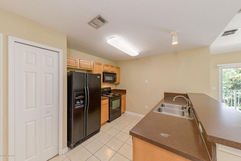 9690 Amarante Cir #11, Jacksonville, FL 32257