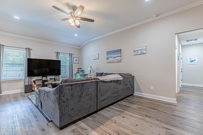 970 Gano Ave, Orange Park, FL 32073