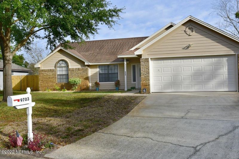 9703 Underwood Ct, Jacksonville, FL 32221