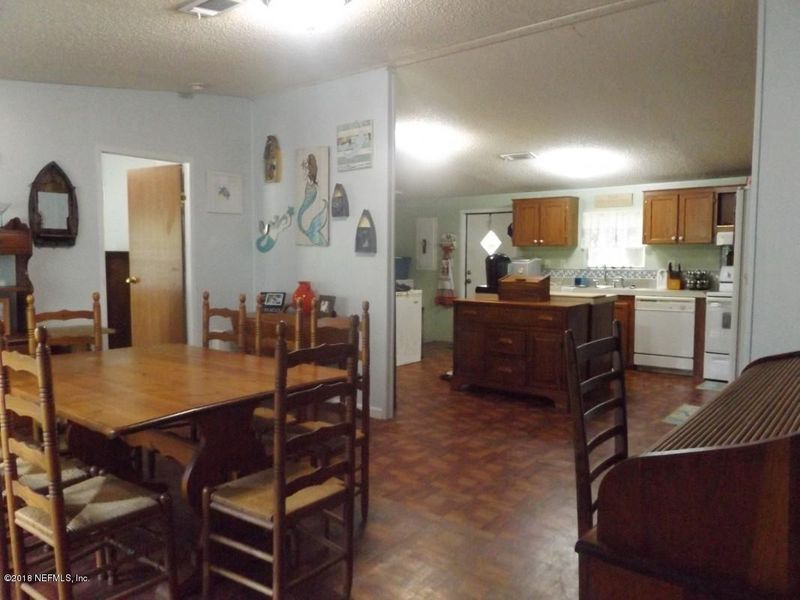 9705 Quinn Ave, Hastings, FL 32145