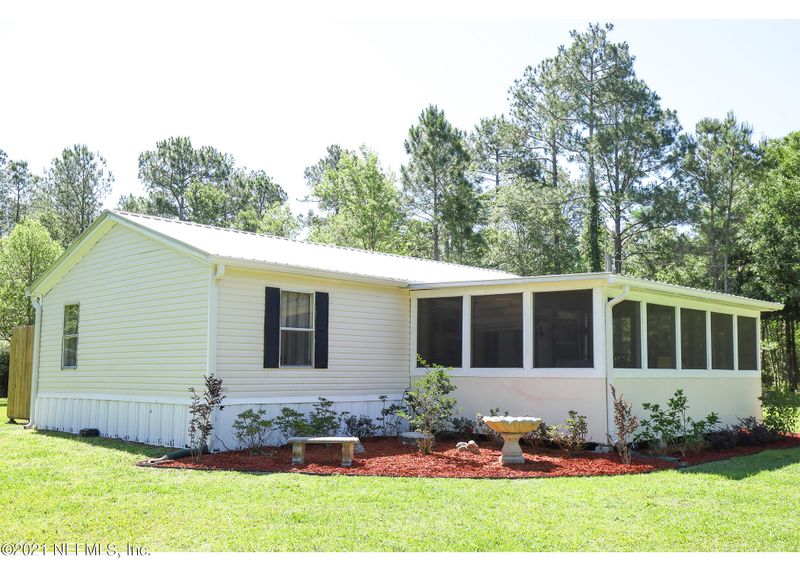 9720 Crotty Ave, Hastings, FL 32145