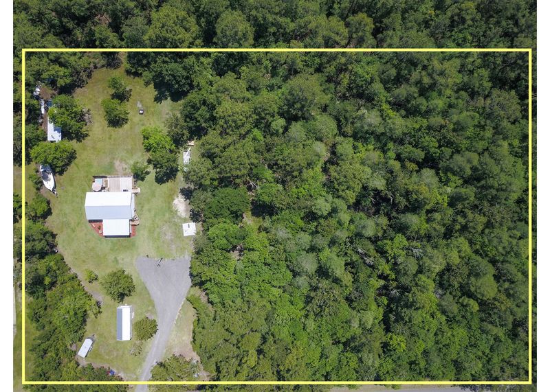 9720 Crotty Ave, Hastings, FL 32145