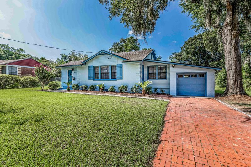 9728 Lily Rd, Jacksonville, FL 32246