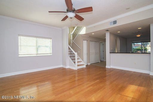 9745 Touchton Rd #128, Jacksonville, FL 32246