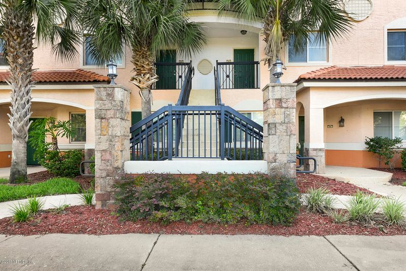 9745 Touchton Rd #922, Jacksonville, FL 32246