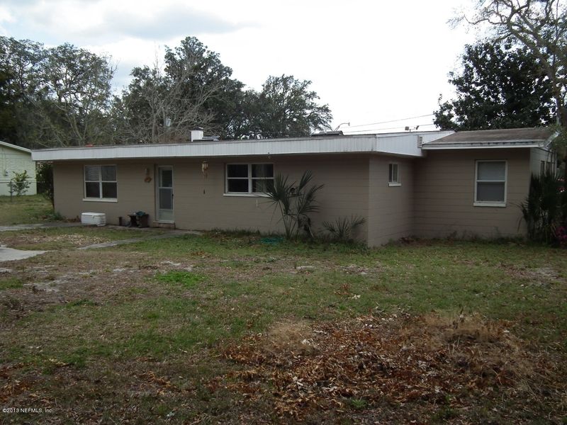 9757 Patton Rd, Jacksonville, FL 32246