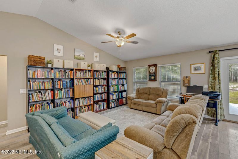 9760 E Deep Creek Blvd, Hastings, FL 32145
