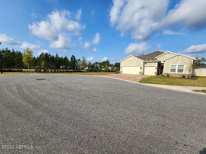 9783 Cilantro Dr, Jacksonville, FL 32219