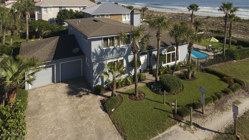 98 Orange St, Neptune Beach, FL 32266