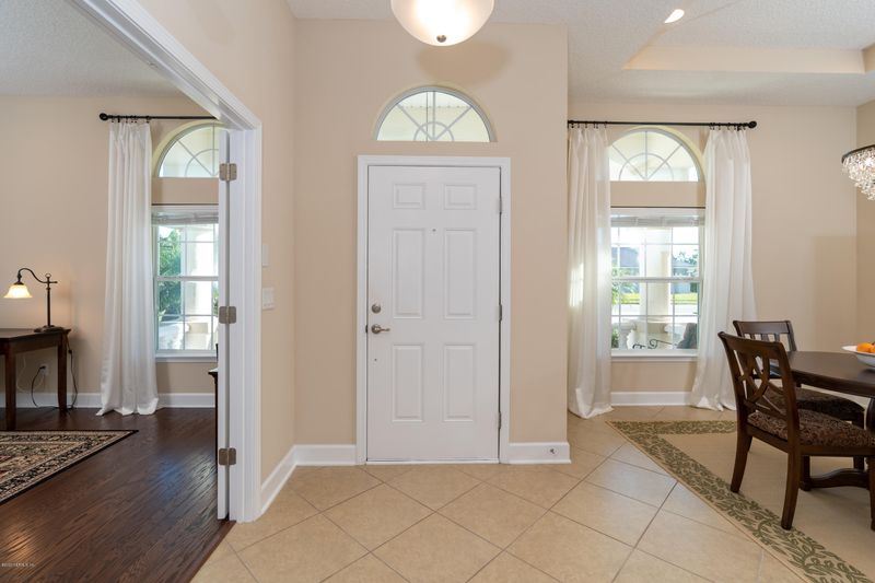 981 S Forest Creek Dr, St Augustine, FL 32092