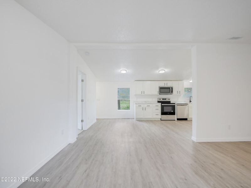 9840 Kirchherr Ave, Hastings, FL 32145