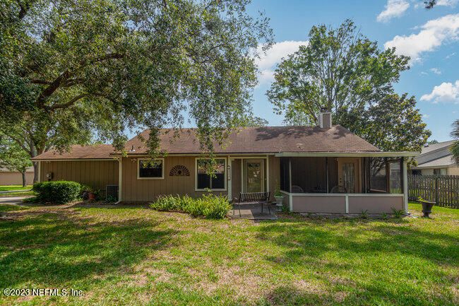 9841 Paddlewheel Ct, Jacksonville, FL 32257