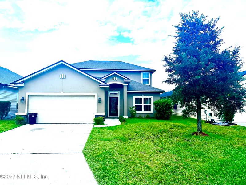 9853 Sailor Dr, Jacksonville, FL 32221