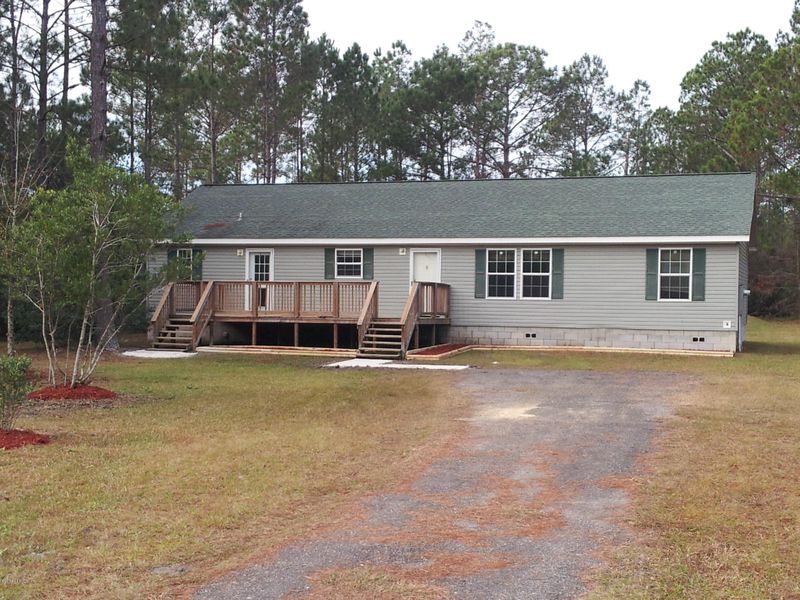 9865 Baylor Ave, Hastings, FL 32145