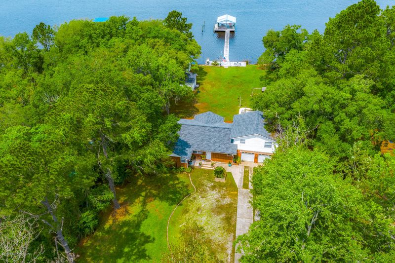9900 Carbondale Dr W, Jacksonville, FL 32208