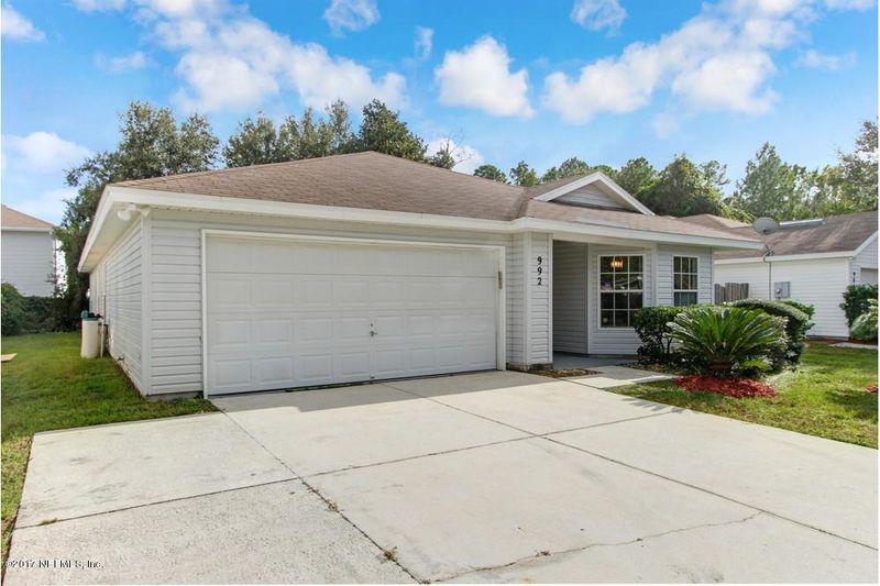 992 Ford Wood Dr, Jacksonville, FL 32218