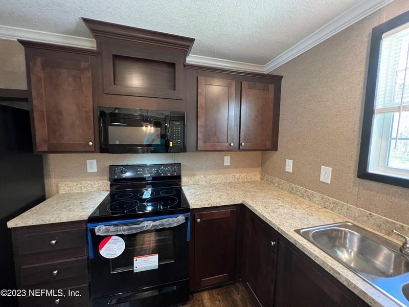 9970 Nikolich Ave, Hastings, FL 32145