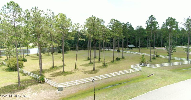 9992 Kings Crossing Dr, Jacksonville, FL 32219