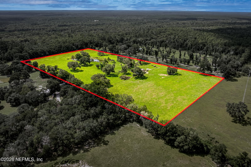 0 Triple D Ln, Hilliard, FL 32046