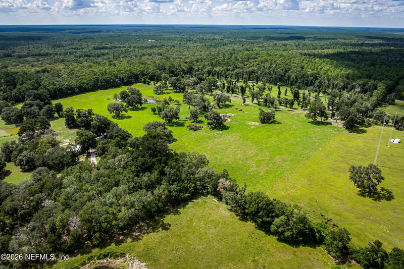 0 Triple D Ln, Hilliard, FL 32046